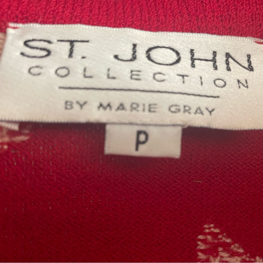 Beautiful Red St. John Collection full zip knit sweater - Picture 4 of 5